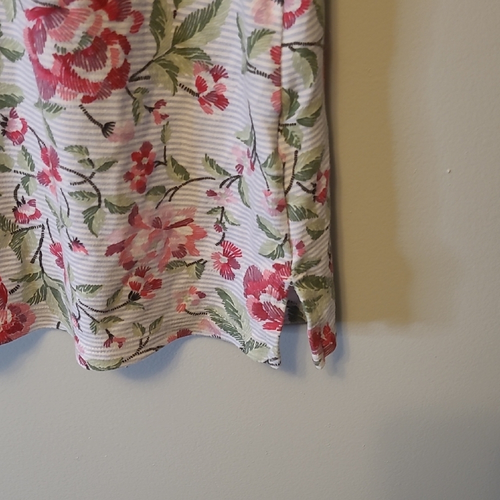 Karen Scott Pink and Green Floral Shirt - Picture 6 of 6